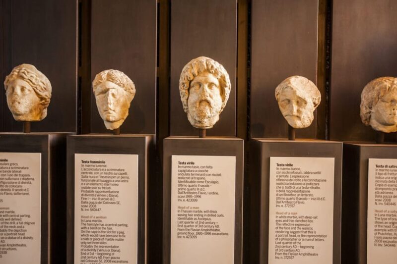 Rome: Colosseum, Forum, Palatine Hill Entry & Audioguide App - Exploring the Colosseum