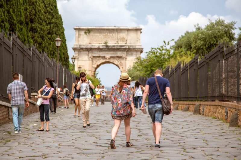 Rome: Colosseum, Forum, Palatine Hill Entry & Audioguide App - Visiting Palatine Hill