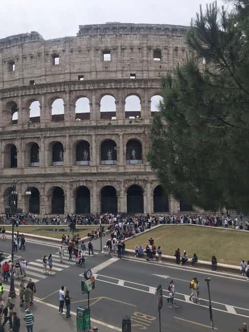 Rome: Colosseum, Forum & Palatine Hosted Entry Experience - Highlights of the Tour