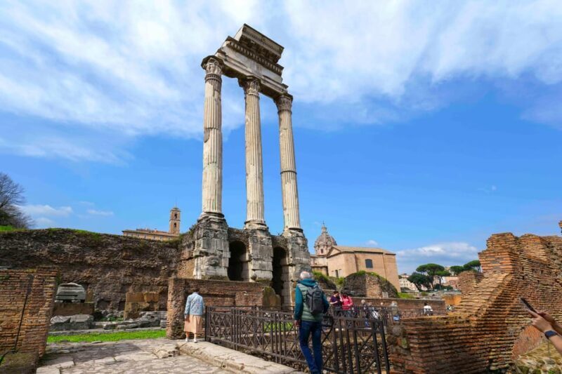Rome: Colosseum & Forum With Audio Guide App -Optional Arena - Meeting Point and Entry Requirements
