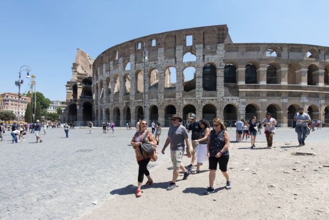 Rome: Colosseum, Palatine Hill and Roman Forum Guided Tour - Frequently Asked Questions