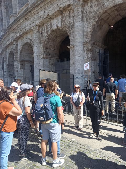 Rome: Colosseum, Palatine Hill, & Roman Forum Walking Tour - Cancellation and Security Policy