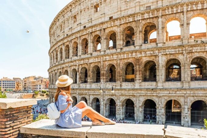 Rome: Colosseum, Roman Forum & Palatine Guided Tour - Colosseum Exploration