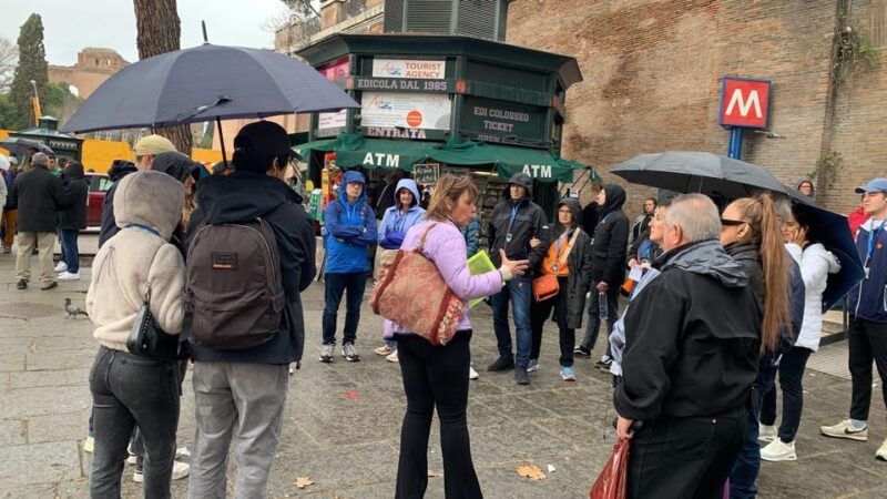 Rome: Colosseum Tour With Forum and Palatine Hill Access - Meeting Point and Access