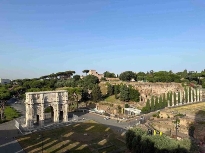 Rome: Colosseum VIP Top Floor Private Tour - Meeting Point and Language