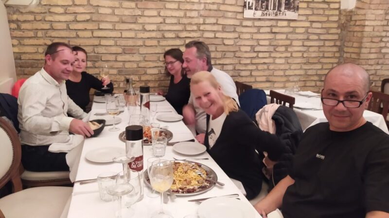 Rome: Dinner Experience in the Jewish Roman Ghetto - Jewish-Roman Food Traditions