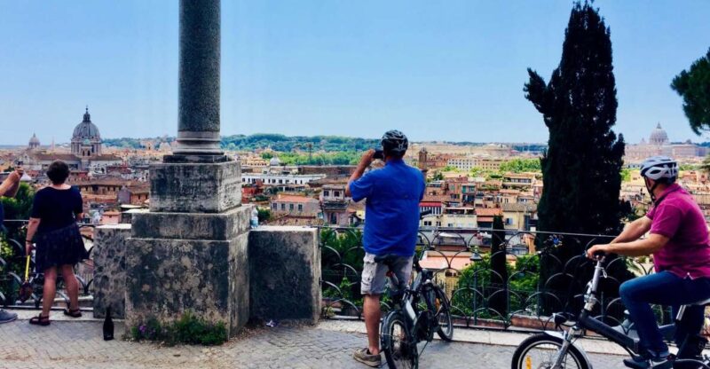 Rome: E-Bike Highlights Experience With Food Tasting - Key Points