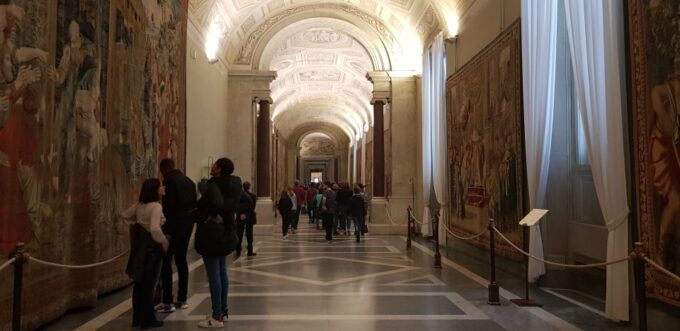 Rome: Early-Morning Small-Group Vatican Museums Tour - Start Location