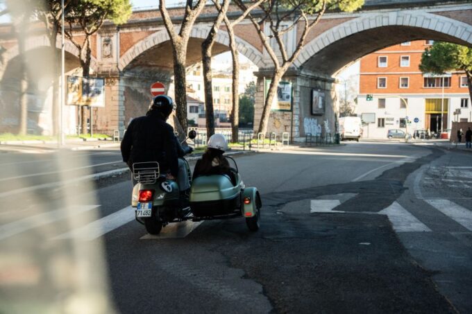 Rome: Evening Vespa Sidecar City Tour - Panoramic City Views