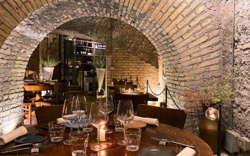 Rome: Exclusive Candlelight Dinner in Agrippas Roman Bath - Key Points