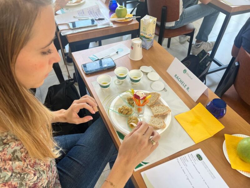 Rome: Exclusive Masterclass Food & EVOO Oil Pairing - Sensory Journey