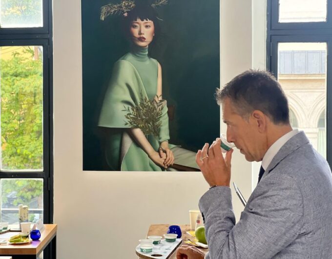 Rome: Exclusive Masterclass Food & EVOO Oil Pairing - Olive Oil Gift