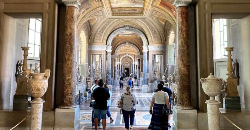 Rome: Express Early Morning Sistine Chapel Small Group Tour - Key Points