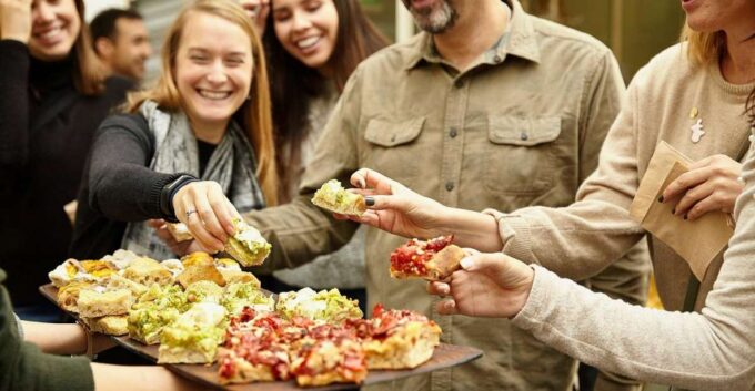 Rome: Food Tour of the Historic Center With Rooftop Spritz - Dietary Accommodations