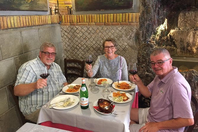 Rome Food Tour With Farmers Market Visit and Wine Tasting With Rich Lunch - Tour Overview