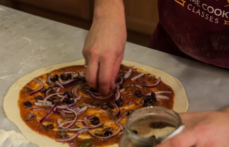 Rome: Gourmet Pizza Cooking Class (SHARED) - Activity Highlights