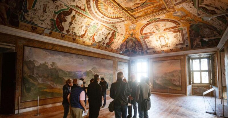 Rome: Hadrians Villa and Villa Deste Half-Day Tour - Hadrians Villa