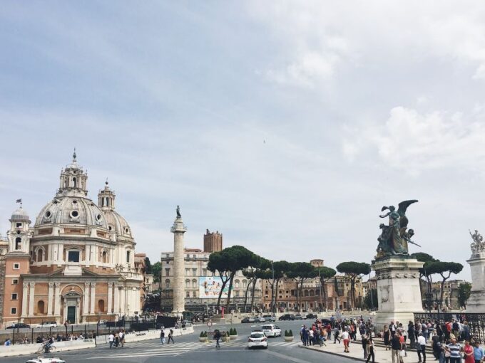 Rome: Immersive Underground and Piazzas Tour - Exploring Underground Rome