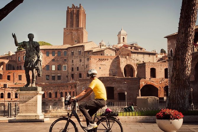 Rome in a Day Cannondale E-Bike Tour With Typical Italian Lunch - Exploring Rome by E-Bike