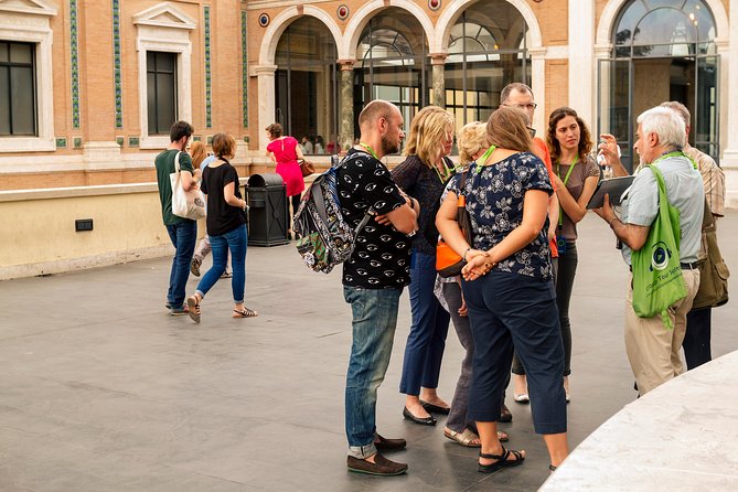 Rome in a Day Tour With Vatican, Colosseum & Historic Center - Tour Duration and Group Size