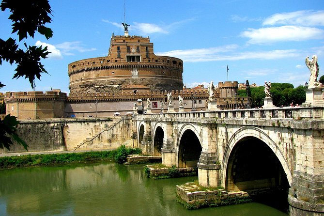 ROME LUXURY Tours: Ride a Vespa in the City Self-Driving or With a Driver - Tour Overview