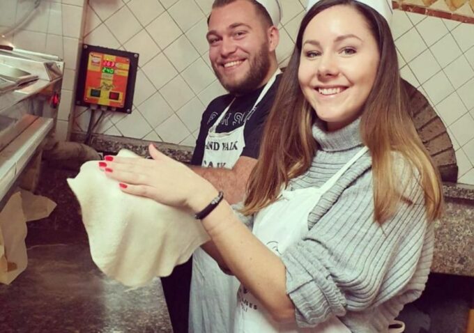 Rome: Make Your Own Pizza and Tiramisu Cooking Class - Pizza and Tiramisu