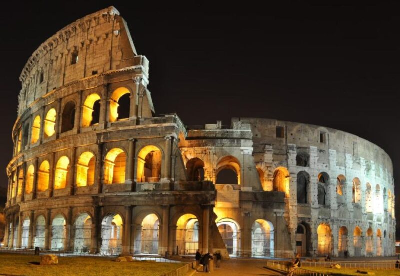 Rome: Night Tour by Golf Cart With Italian Dinner and Gelato - Landmarks Visited