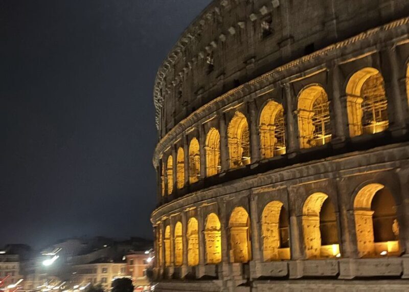 Rome: Nighttime Tour Outside the Colosseum With Local Guide - Key Stops Along the Route