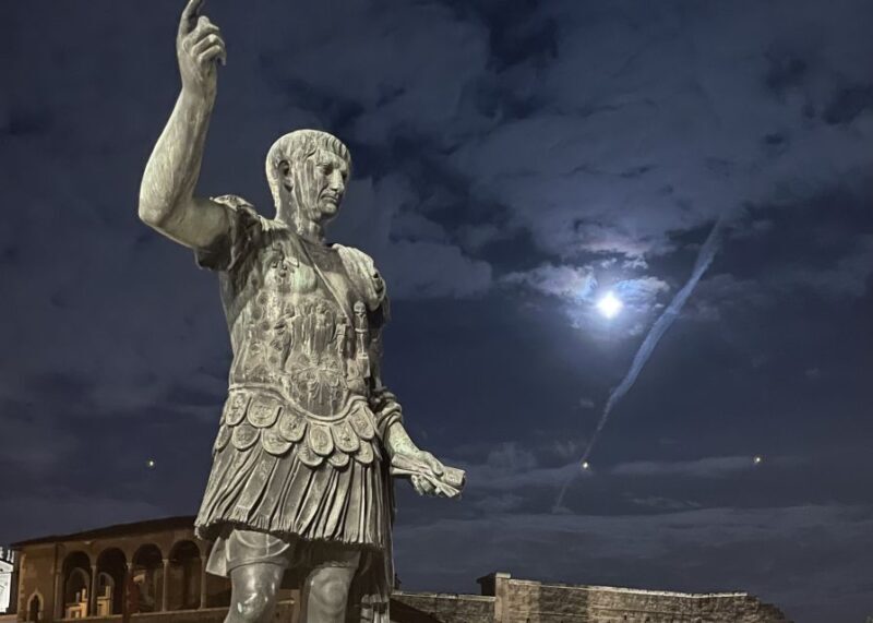 Rome: Nighttime Tour Outside the Colosseum With Local Guide - Whats Included in the Tour