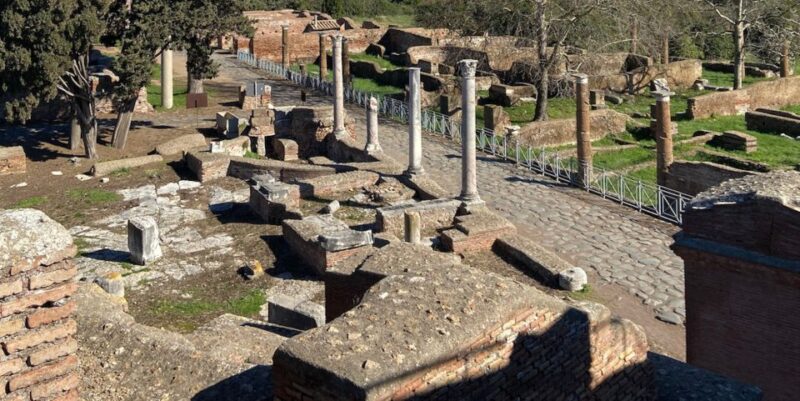 Rome: Ostia Antica Guided Tour in German With Tickets - Booking and Cancellation Policy