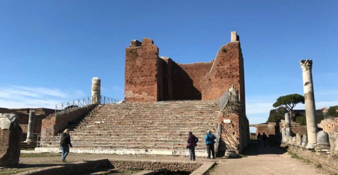 Rome: Ostia Antica Private Van Tour With an Archaeologist - Why Choose This Tour