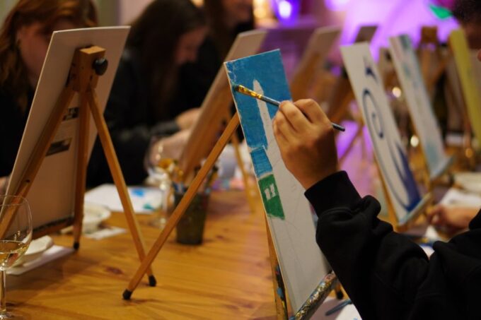 Rome | Paint & Sip in Piazza Navona - Wheelchair Accessibility