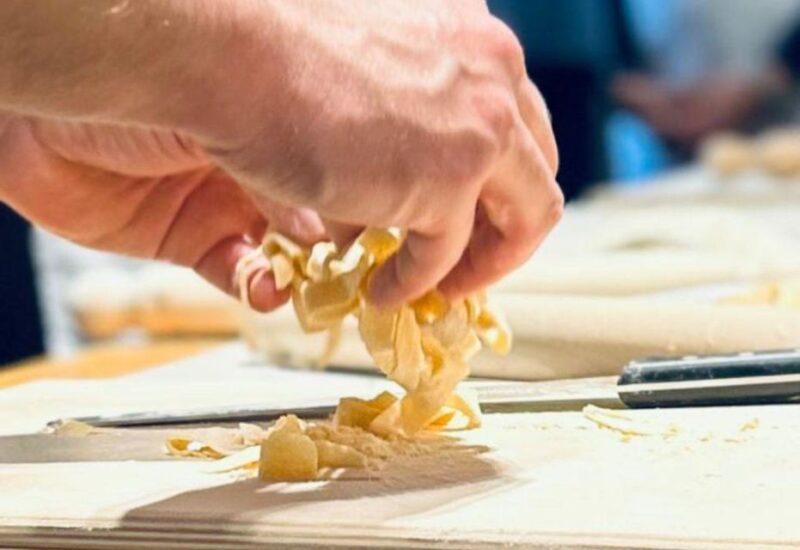 Rome: Pasta Cooking Class, Drinks&Dessert Near Vatican - Key Points