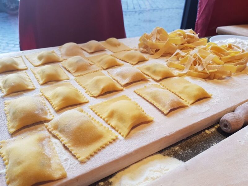 Rome: Pasta Making Workshop With Lunch - Key Points