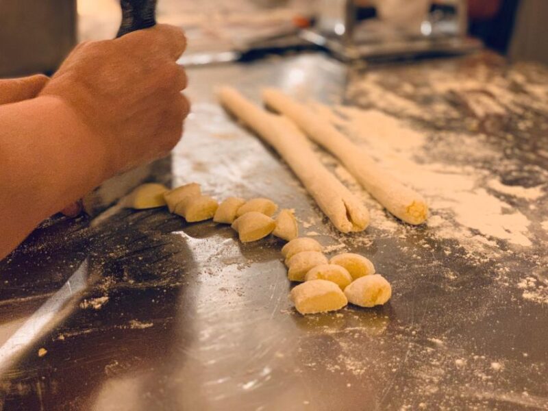 Rome: Pasta & Tiramisu Class With Free Flowing Fine Wine - Key Points
