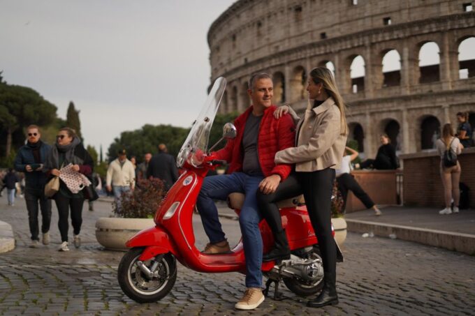 Rome: Photo Tour by Vespa Scooter - Scenic Breaks and Views