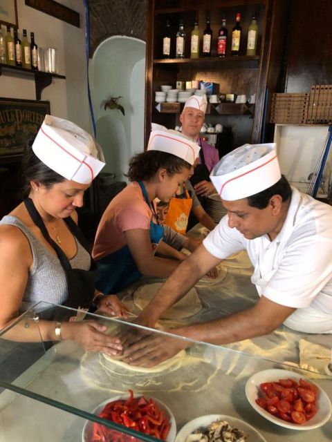Rome: Pizza & Tiramisu Making Class - Key Points