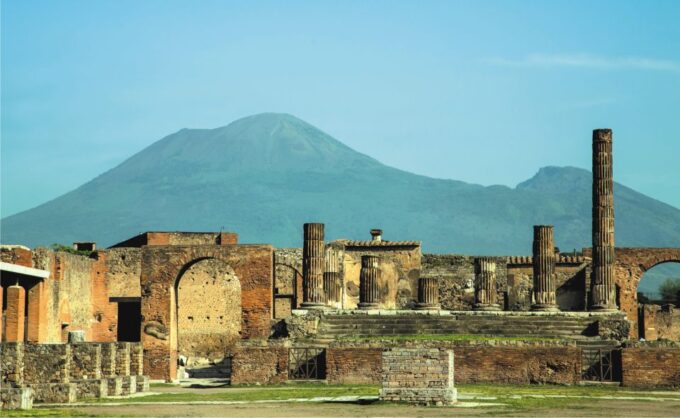 Rome: Pompeii and Naples Day Trip With Pompeii Entry Ticket - Customer Ratings and Reviews