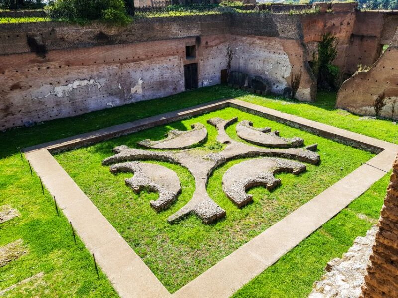 Rome: Priority Entry Colosseum, Forum & Palatine Hill Tour - Key Points