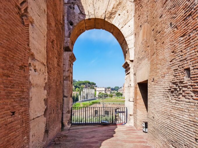 Rome: Priority Entry Colosseum, Forum & Palatine Hill Tour - Guided Tour Details