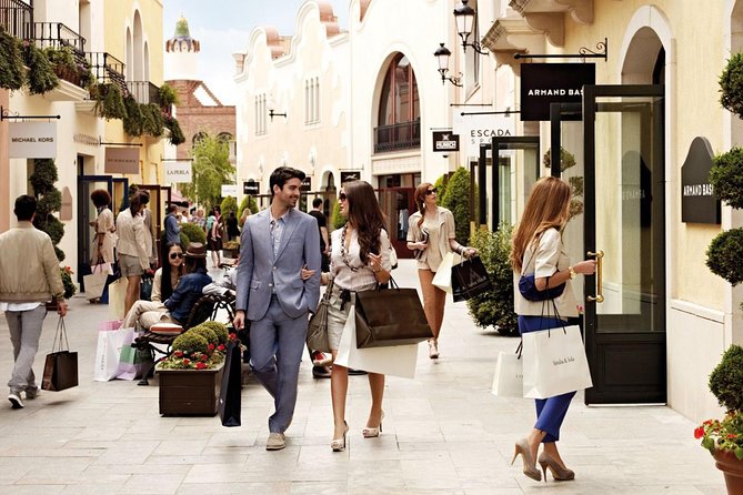 Rome Private Car & Chauffeur for Business, Shopping, Sightseeing - Accessibility and Comfort Amenities