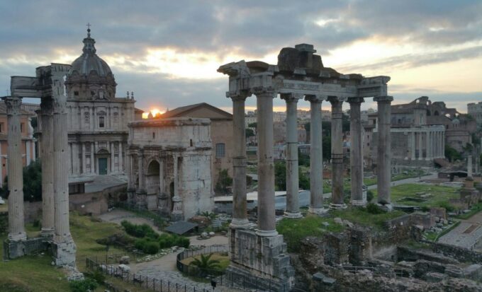 Rome: Private E-Bike Tour With Local Food - Taste Typical Cuisine