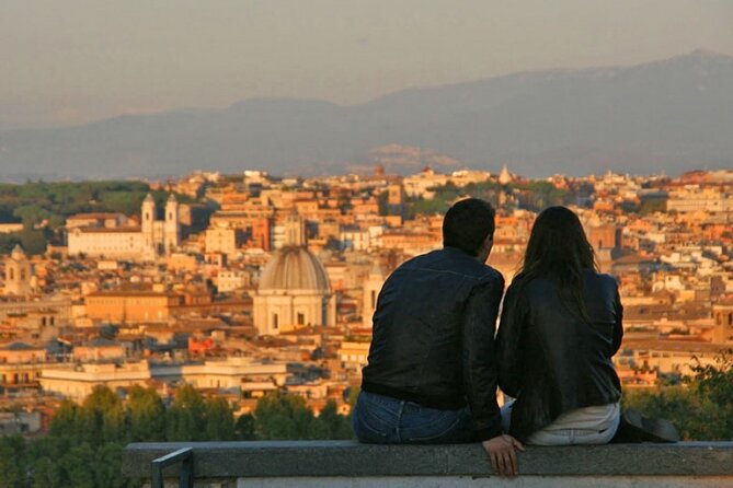 Rome: Private E-Tour in Electric Tuk Tuk - Tour Accessibility