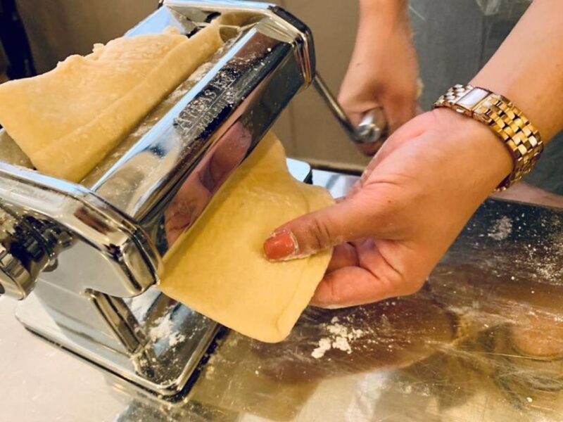 Rome: Roman Master Chef Cooking Class With Wine - Key Points