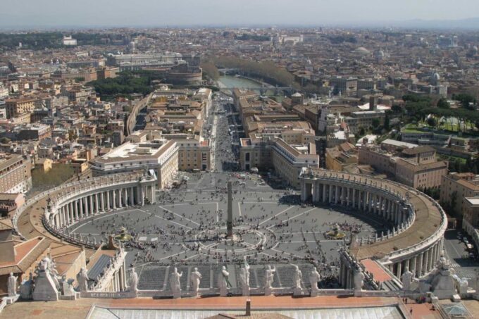 Rome: Skip-the-Line Vatican Museums and Sistine Chapel Tour - Frequently Asked Questions