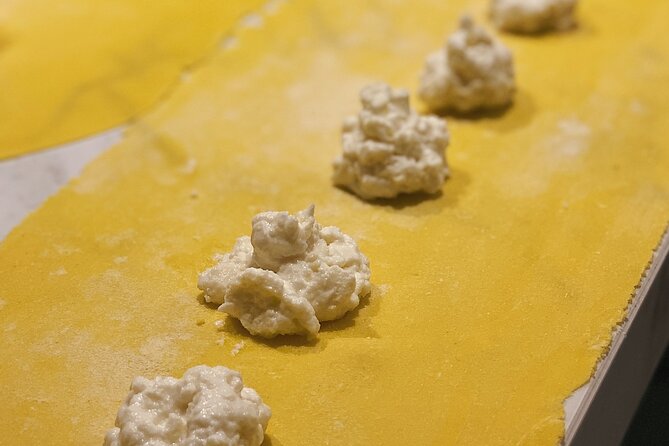 Rome: Small Group Pasta & Tiramisu Masterclass by Colosseum - Overview and Experience