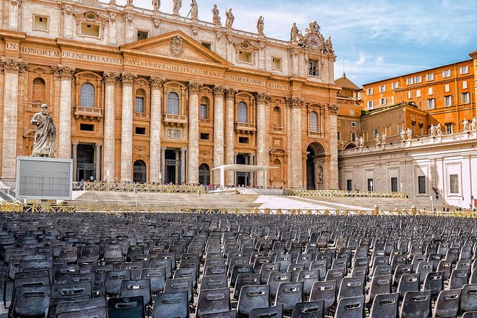 Rome: Special Popes Hearing on St.Peters Square With Ticket Delivery - Meeting and Accessibility