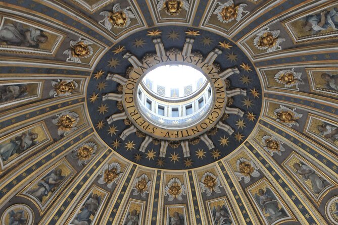 Rome: St Peters Basilica and Papal Tombs Audio Guide - Exploring St. Peters Basilica
