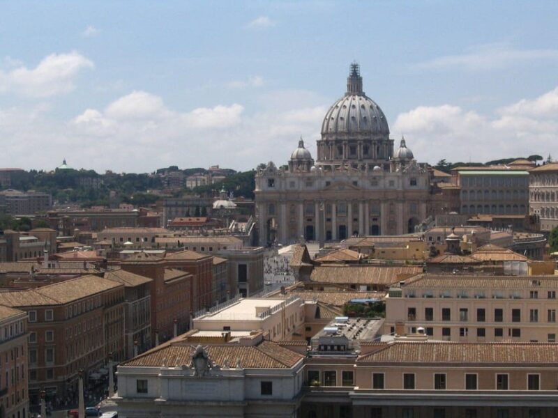 Rome: St. Peters Basilica and Papal Tombs Guided Tour - Tips for a Memorable Visit
