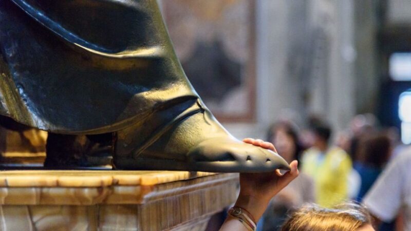 Rome: St. Peters Dome Climb, Basilica and Vatacombs Tour - Booking and Cancellation Policy